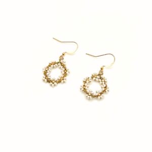 Ivory and gold daisy wreath Earrings