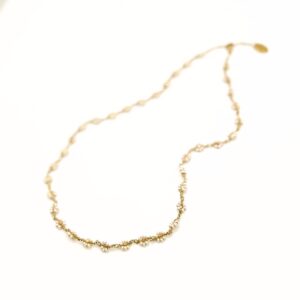 Ivory and gold Daisy chain necklace